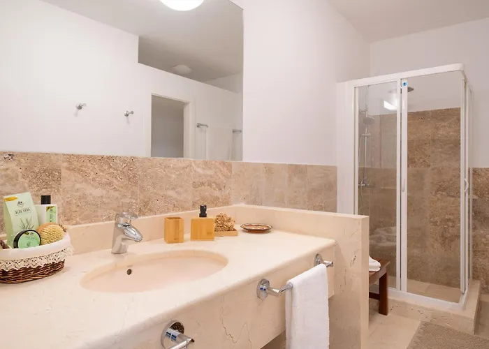 Вилла Arcos, Piscina Privada Climatizada Y Jacuzzi Con Maravillosas Vistas Al Islote De Lobos Коста Бланка